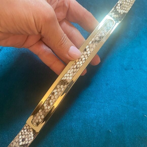 White House Black market genuine Leather belt, size M, L36 inch main image 4